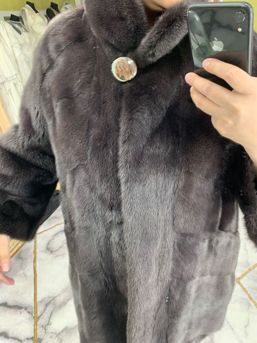 Продам норковые шубы