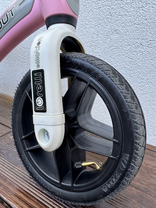 Баланс колело с въздушни гуми Lorelli SCOUT Pink