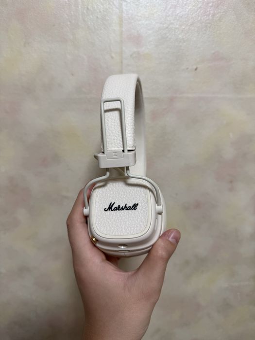 Наушники Marshall