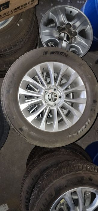 Диски с зимними шинами Michelin Malibu 2