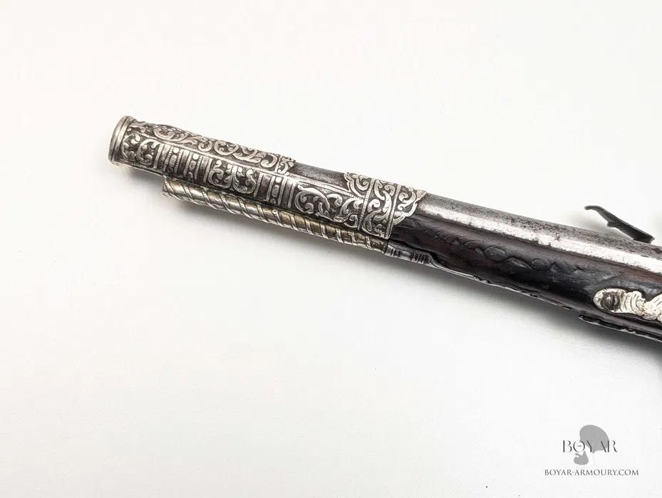 Автентичен османски сребърен кремъчен пищов , пушка ,хайдушки,стар