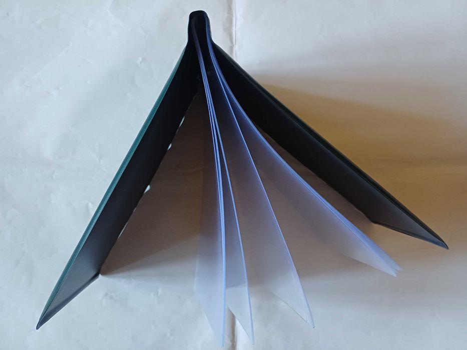 Album și lot 20 bancnote necirculate Venezuela