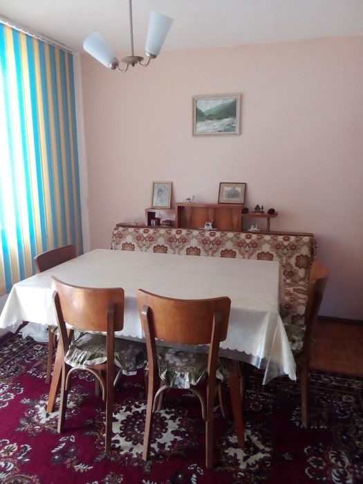 Продавам тухлена къща в село Ваксево област Кюстендил