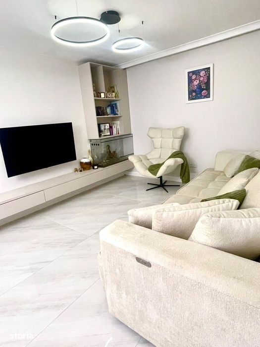 Apartament 2 camere decomandate, etaj intermediar, terasa, parcare — fotografia 3