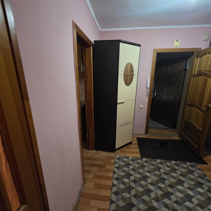 Сдам 3 х комн революция