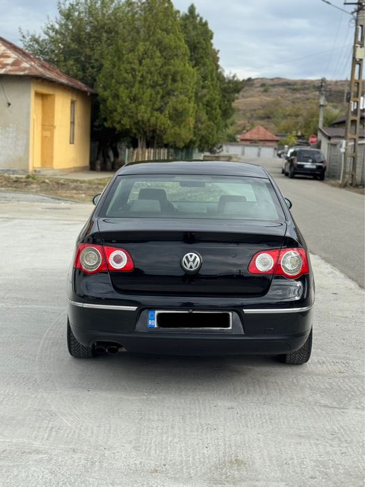 Volkswagen Passat B6, 2006, motor 2.0 TDi