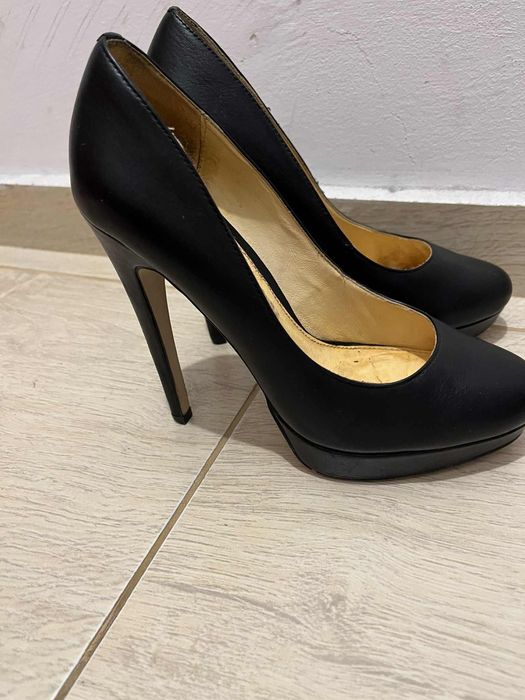 Обувки с висок ток BUFFALO, кожа