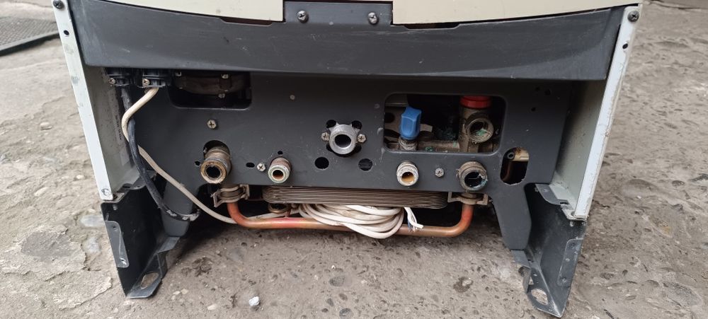 Centrala termica Baxi Eco 240 FI