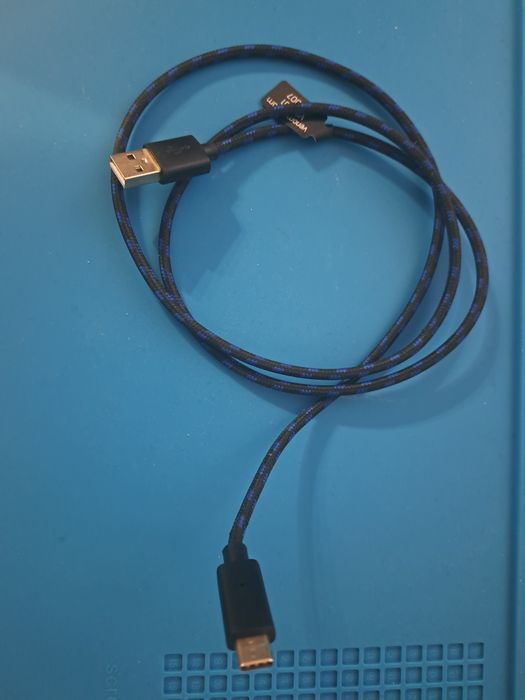 PS5 контролер + Venom докинг станция за 2 контролера – комбо
