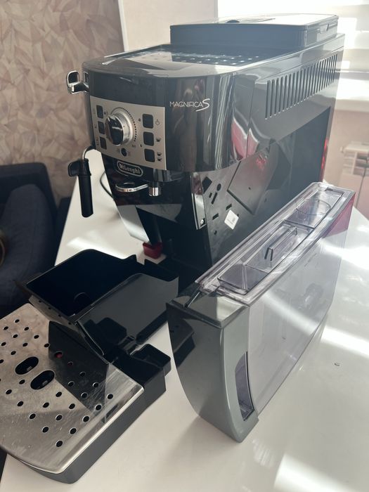 DeLonghi Magnifica S