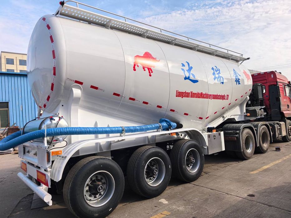 Цементовоз 25 куб