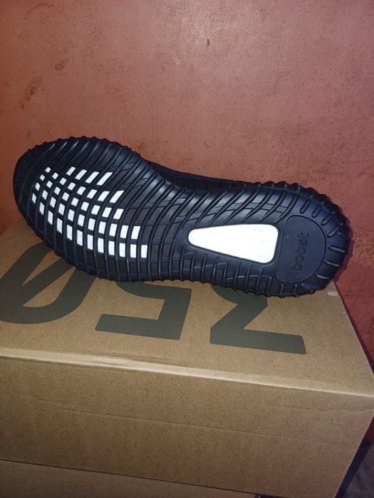 Adidas yeezy boost 350 v2 onyx