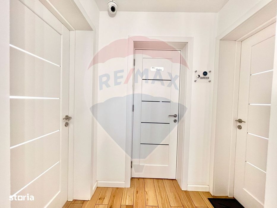 De vânzare casă cu 12 camere, în zona Decebal