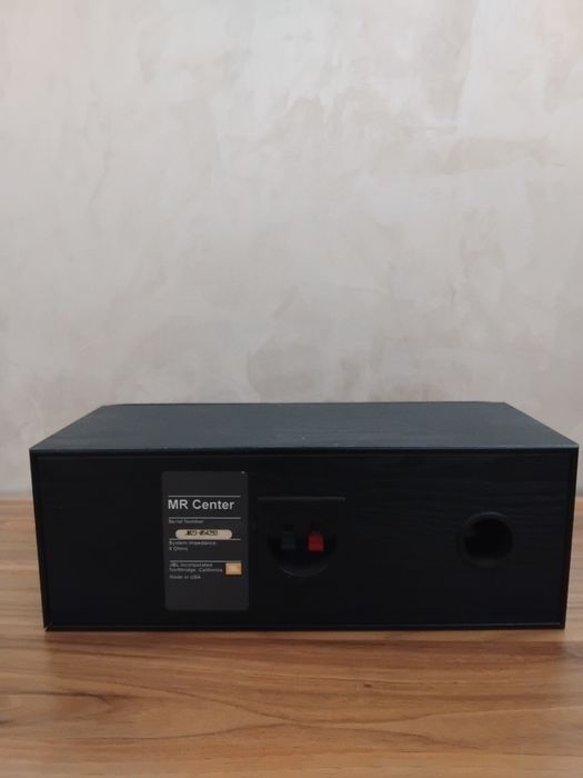 Jbl Тонколона топ