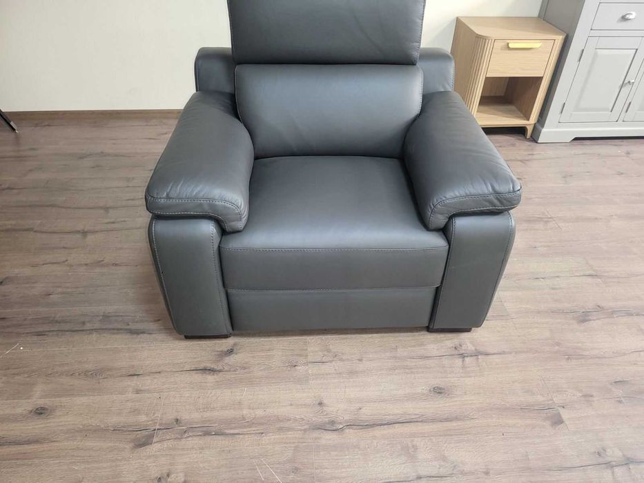 Италиански сив кожен фотьойл Ancona