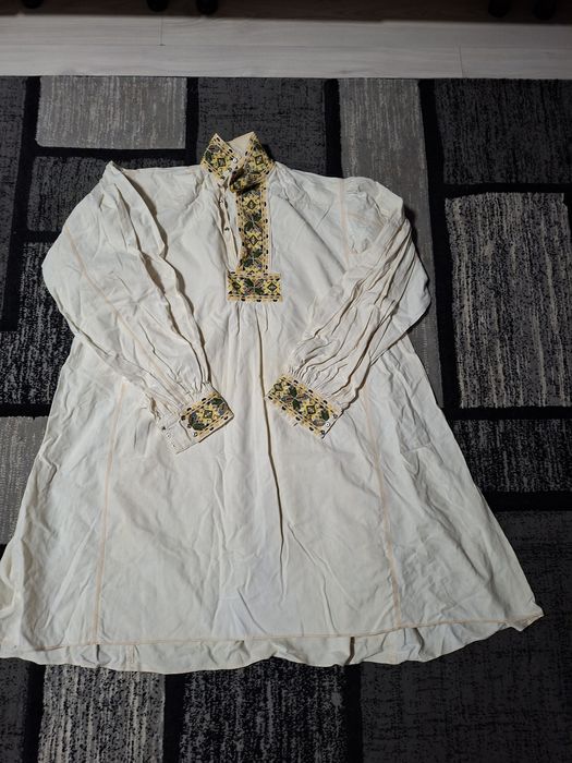 Camasa barbateasca veche