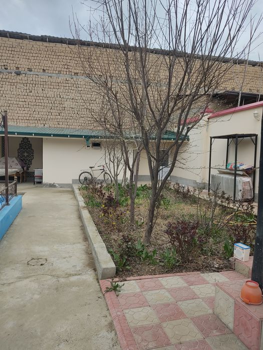 Продаётся дом 8 соток.