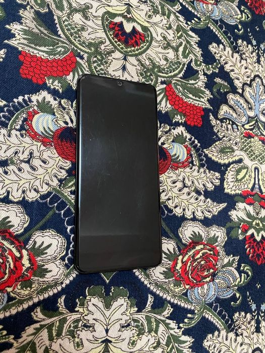 Telefon sotiladi 12pro 13proga obmen ham bor