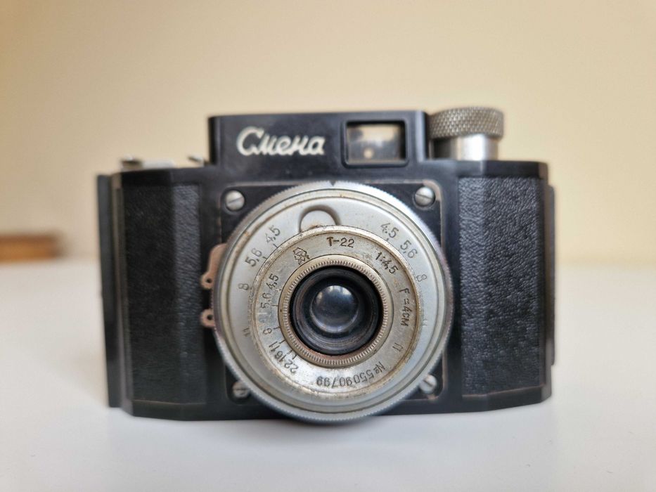 Продавам старинни фотоапарати