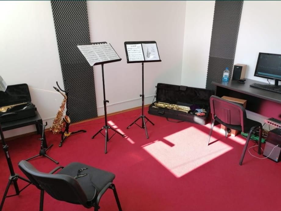 Meditatii saxofon si teorie muzicala