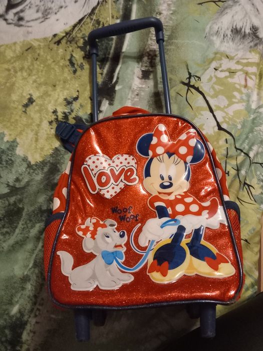 Vand ghiozdanel troler cu Miney Mouse