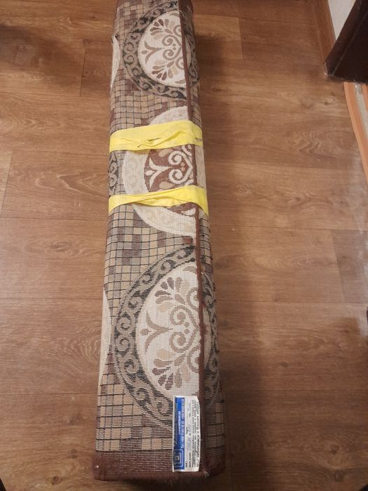 Продаётся ковровая дорожка