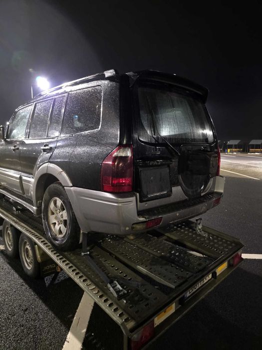 piese pajero 3.2 caroserie mecanica desfac dezmembrez pajero3.2 shogun