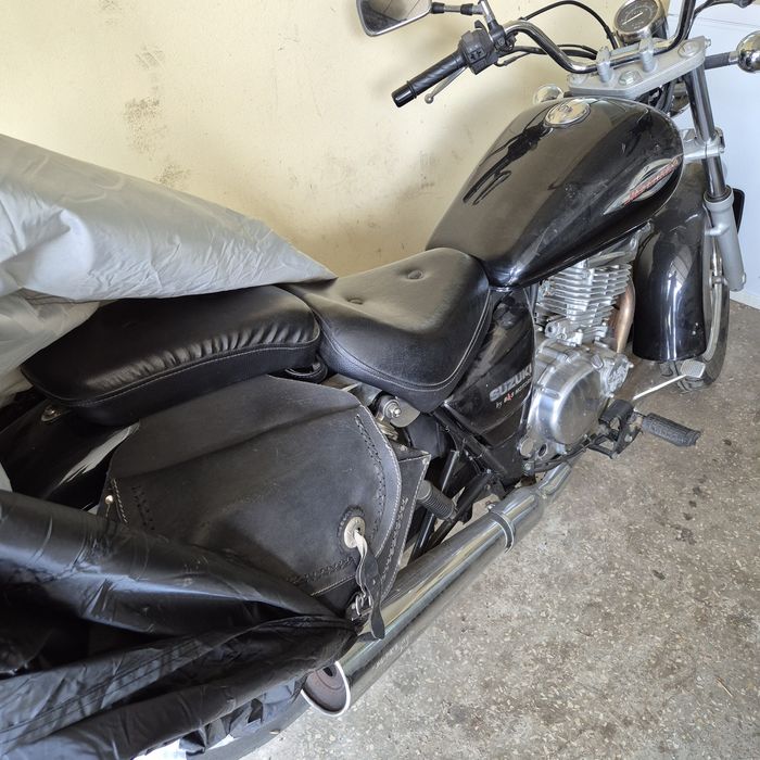 Vand sau schimb Motocicleta Suzuki