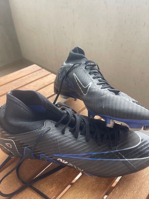 Бутонки Nike Air