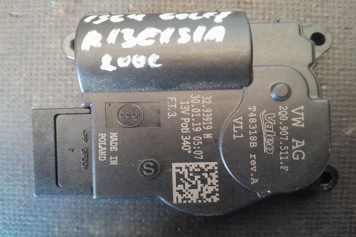 Motoras clapeta aeroterma 2Q0907511F 2Q0907511F Volkswagen VW Golf a