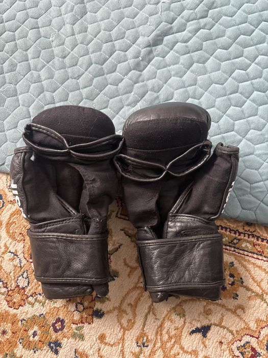 перчатки для мма