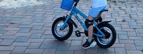 BICICLETĂ Kiddo / Ride 12” albastră cu roți ajutătoare