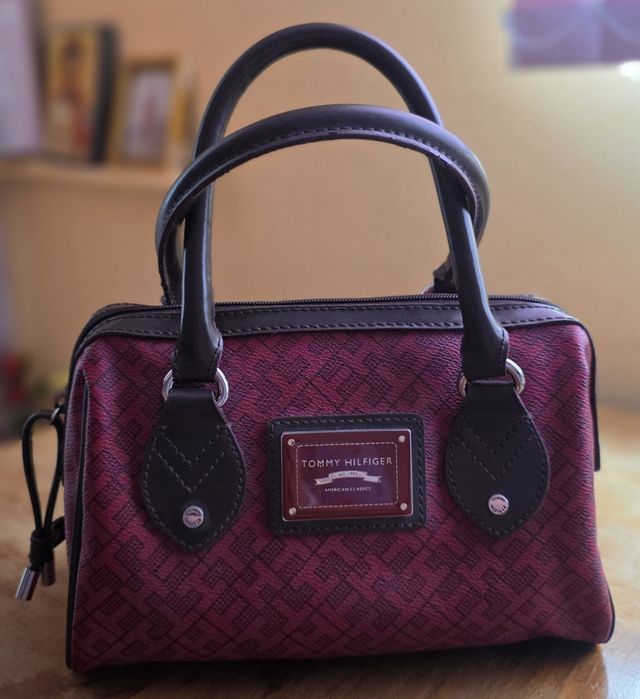 Guess , Tommy Hilfiger , Michael Kors , Bugatti ,  Ralph Lauren , Steve Maden , Anekke , Polo