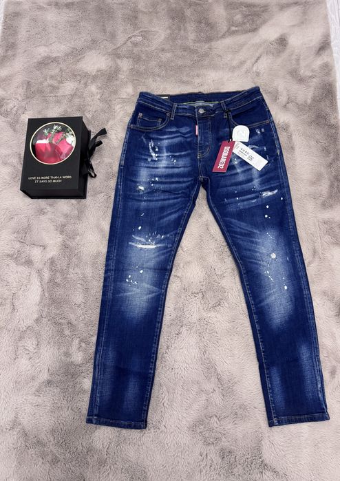 Blugi Dsquared barbat new model 2026