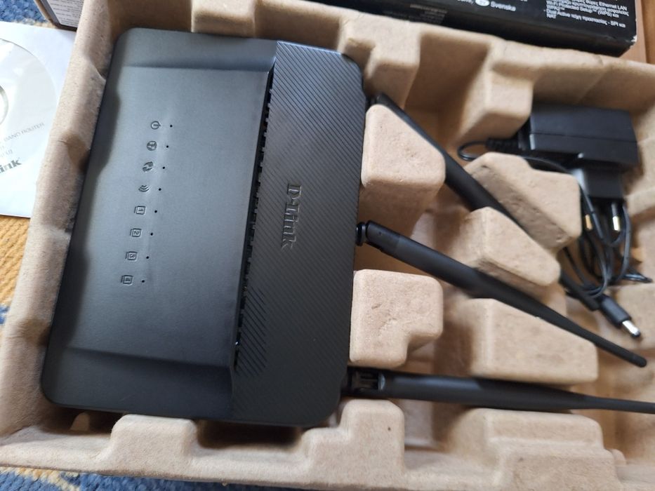 Router D-Link AC750 dual band 2.4 si 5ghz