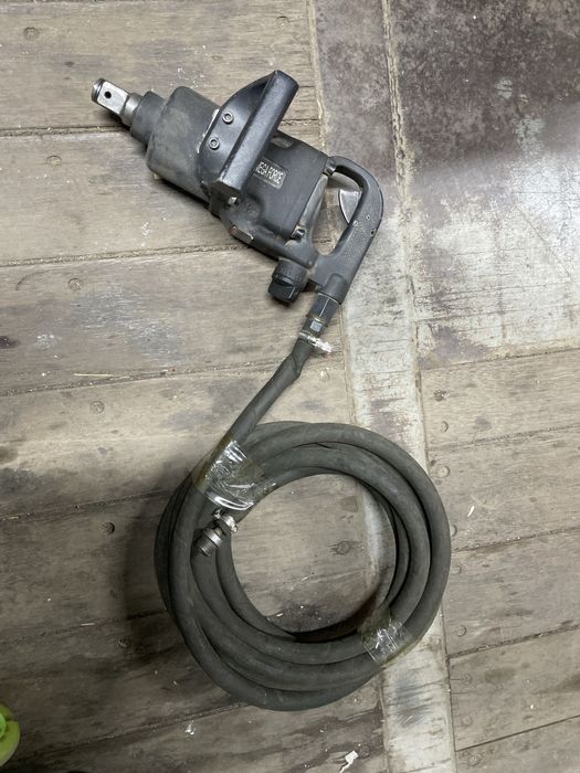 Воздушный гайковертка