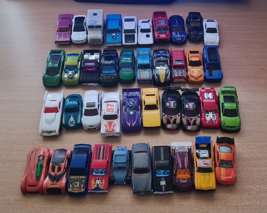 Vand colectie HotWheels