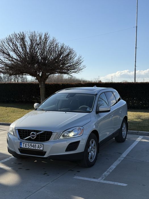 Volvo XC60 T6 304HP