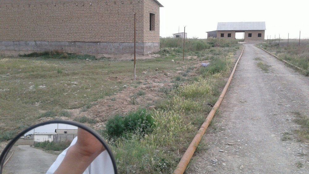 Участок сотилади.