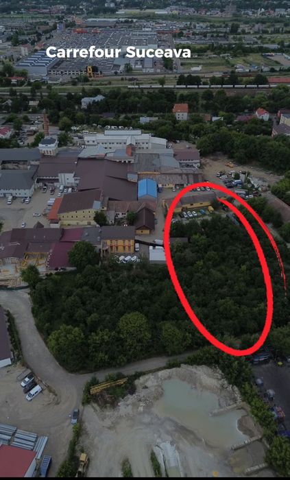 Teren 4000 de mp-Burdujeni, Str. Calea Unirii nr 35-de vanzare