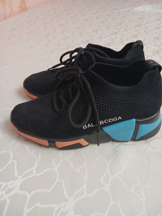 Обувь, всё отдам за 5000тг.