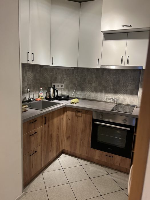 Дава се под наем Едностаен апартамент в Варна, Спортна зала - 40 кв.м за 550 € - Снимка #6