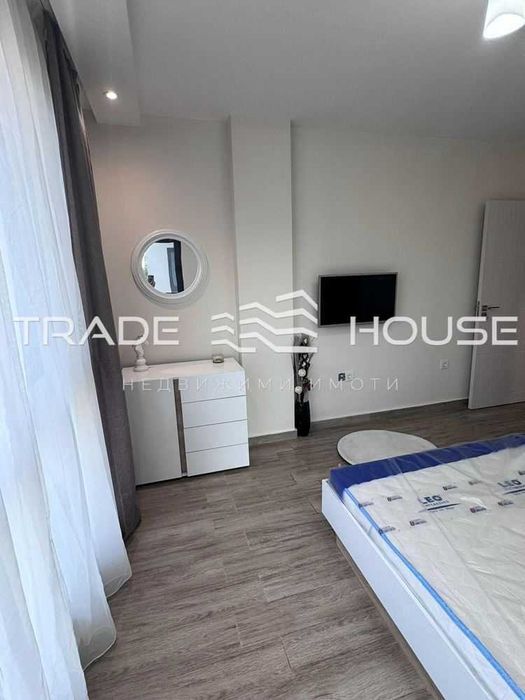 Дава се под наем Двустаен апартамент в Пловдив, Въстанически - 65 кв.м за 357 € - Снимка #2