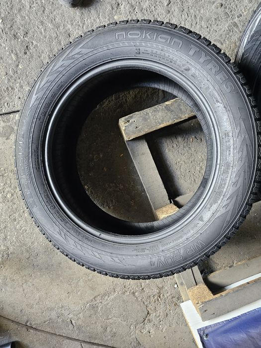 4 anvelope iarna 235 55 18 Nokian 2020