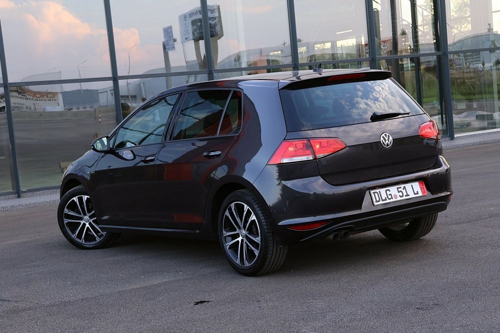 VOLKSWAGEN Golf 2015 — imagine 2