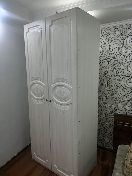 Продам шкаф в хорошем состояний