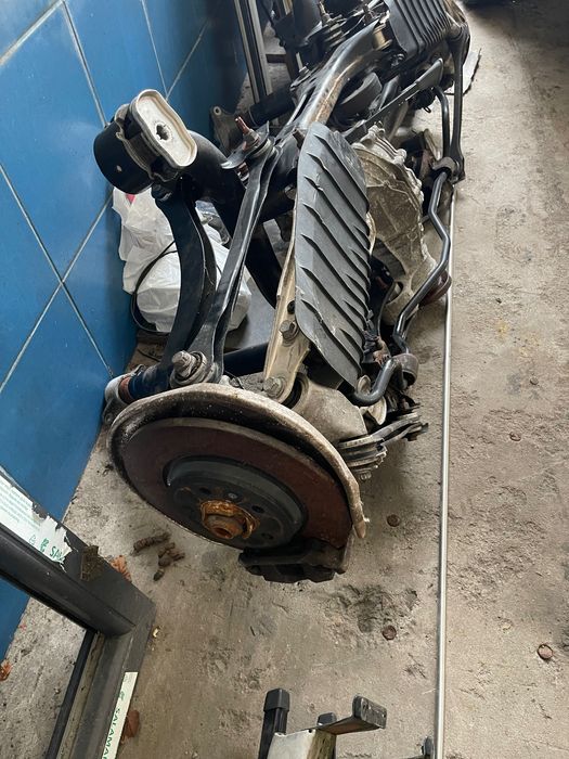 Vând punte spate a5 quattro an 2018