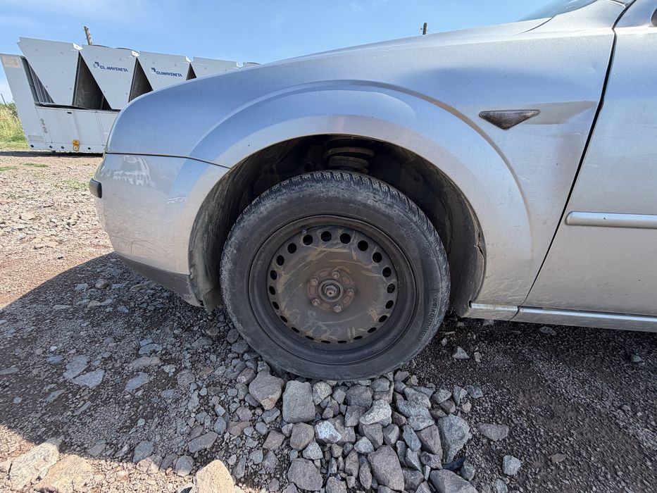 Ford Mondeo Mk3 2.0 TDCi 130hp 2004g На части