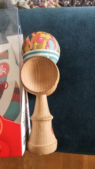 Kendama Europe catch the Flow