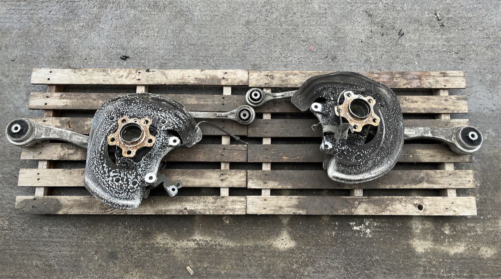 Fuzeta stanga / Fuzeta dreapta BMW Seria 3 G20 G21